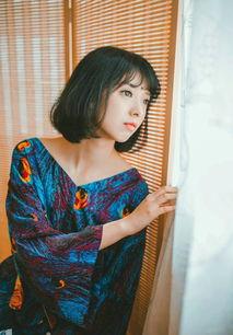 短发美女个人生活照,揭秘美女的时尚生活瞬间